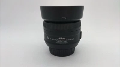 Nikkor Lens AF-S DX Nikon 35mm F/1.8G Portrait Prime Camera W/hood And So On… - Image 1 of 4