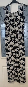 Ladies Maxi Dress - Size 12 - New with Tags - Picture 1 of 2