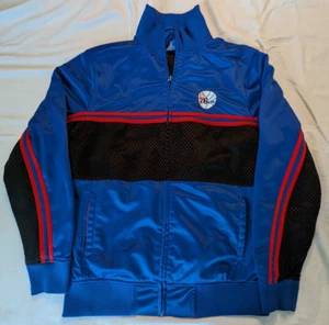 Philadelphia 76ers UNK Blue Label Track Jacket NBA Warmup Cerniera Intera Blu Taglia M - Foto 1 di 14