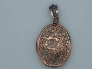 OVAL LOCKET OPEN FOR PHOTO FRAME LOVE CHARM PENDENT NECKLACE COPPER TONE - Picture 1 of 3