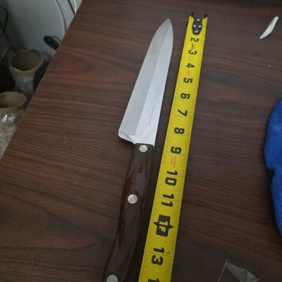 Нож шеф-повара CUTCO 1725 9 дюймов лезвие классическая коричневая ручка - Изображение 1 из 4