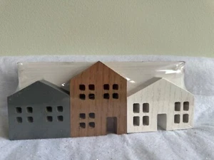 3 Piece Wood House Set Christmas Holiday Table Top Decor Craft Neutral Colors - Picture 1 of 4