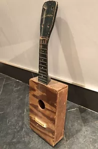 Old 1930’s Vintage Handmade Cigar Box Ukulele - Picture 1 of 6