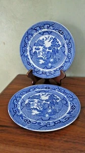 2 Blue Willow ware 8" Plates Made in England For Hartman's Chicago - Picture 1 of 9