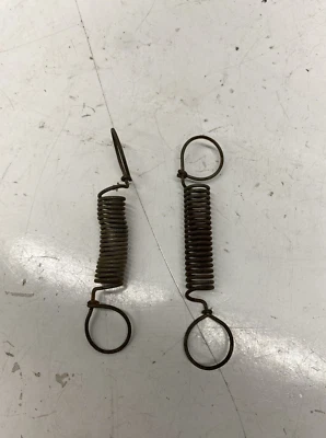 OEM КОМПЛЕКТ ПРУЖИН КРЕПЛЕНИЯ СЕДЛА СИДЕНЬЯ BULTACO SHERPA PURSANG ASTRO ALPINA FRONTERA - Изображение 1 из 2