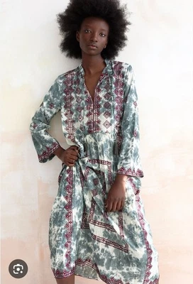 Vestido túnica caftán bordado espejo edición limitada Zara Tie Dye XXL Foto 1 de 3