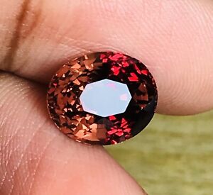 4.85cts Natural Mind Blowing 100% Color Change Brown-Red Garnet Loose Gemstone