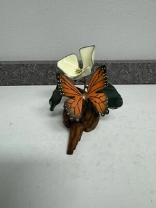 Vintage D. Watkins Monarch Butterfly with Flower on Wood Enamel Copper Sculpture - Picture 1 of 6