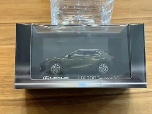 Kyosho 1/43 Lexus UX 200 Version L Modellauto Gelände Khaki Limitiert Selten - Bild 1 von 3