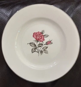 HOMER LAUGHLIN BREAD & BUTTER PLATE 6" TIFFANY ROSE DARK PINK ROSE SILVER EDGE - Picture 1 of 4