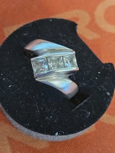 Beautiful Silver Simulated Diamond Ring Thick Band 6 grams Weight 📸 👀 🔥 🔥 - Picture 1 of 16