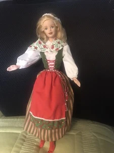 1999 Mattel Barbie Swedish Sweden Dolls of the World Collector Edition. No Box - Bild 1 von 6