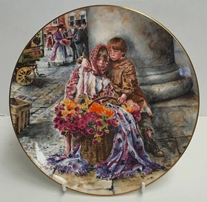 Royal Doulton International Collectors Club Plate The Flower Seller's Children - Picture 1 of 3