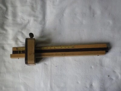 Outil ancien, trusquin Goldenberg - Photo 1/3