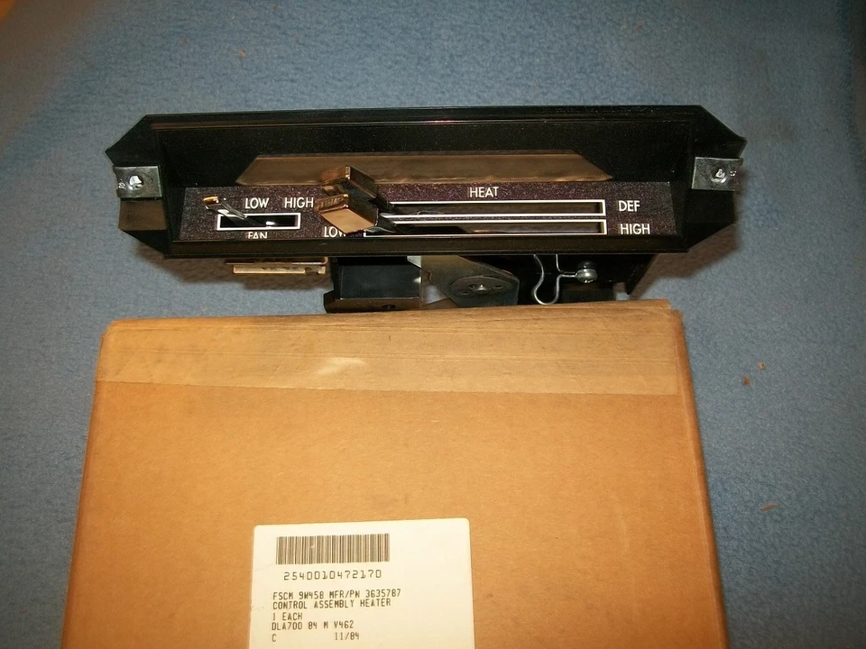 Nuevo de Lote Antiguo MoPar 1972-1980 Dodge Truck D100 W100 Power Wagon Ramcharger Control de Calefacción Foto 1 de 3