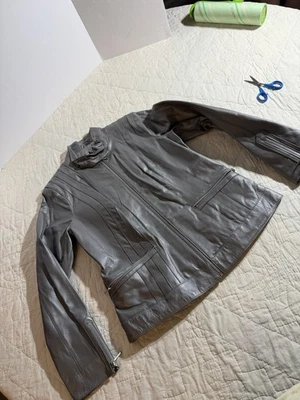 Bradley Bayou Women’s M Real Leather Jacket Gray Zip Moto embroidered Lining - Image 1 of 4