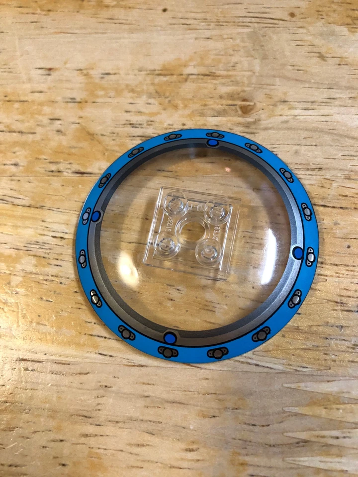 LEGO Dish 6 x 6 Inverted (Radar) with Decoration Solid Studs (21599- Set 75941 - Image 1 of 1