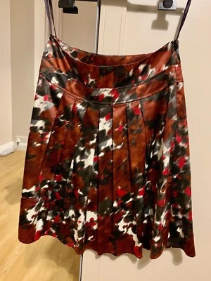 Esprit fit and flare women skirt burgundy abstract print size 8 - Image 1 of 4