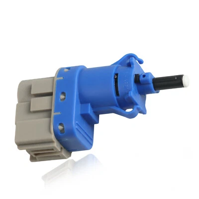 Interruptor de control de lámpara de luz de freno para Ford E-350 E-450 Super Duty 2009-2014 Foto 1 de 4