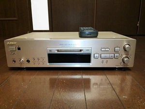 SONY MDS-JB940 MiniDisc Deck Player Recorder MD MDLP 100V Silver Japan Used - Picture 1 of 9