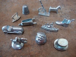Piezas de repuesto MONOPOLY 11 METAL pieza de juego MARCADOR sombrero barco coche perro ++ - Imagen 1 de 1