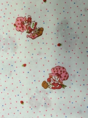 Polkadots vintage 1982 morango shortcake rosa e azul - 35” x 44” - Imagem 1 de 4