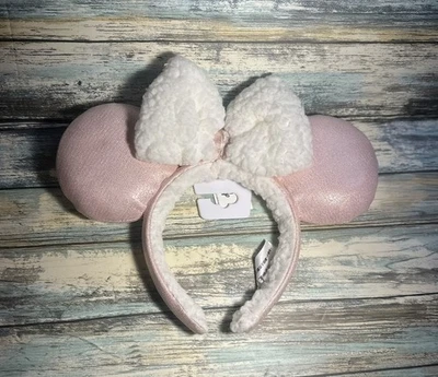 NUEVA Diadema Rosa 'Mantente Acogedor' Orejas Sherpa Minnie Mouse Parks Disney Nueva con Etiquetas Foto 1 de 4