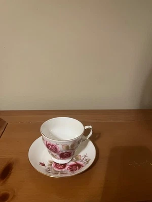 Queen Anne Pink Rose Pattern #8819 Bone China Tea Cup & Saucer Made in England - image 1 of 2