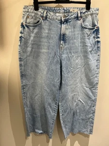 M&S Jeans Size 18 Short Wide Leg Denim High Rise Raw Hem Casual - Picture 1 of 10