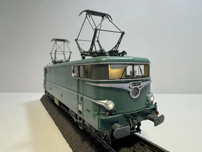 REE MB-083 SAC SOUND - Locomotive électrique BB 9242 S.E déjugée ép.IV SNCF HO - Photo 1/4