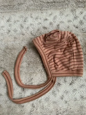 Gorro bebé niña Kate Quinn recién nacida  Foto 1 de 3