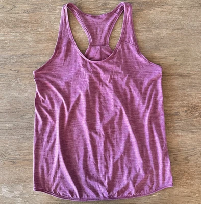 Lululemon Athletica Essential 背心风化复古梅子女式 6 码 — 第 1/4 张图片