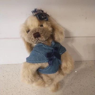 Peluche articulado TY ATTIC TREASURE CAREY el perro retirado con sombrero de encaje y chaleco Foto 1 de 3