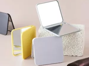 Mini klappbarer quadratischer Spiegel kompakt Reisespiegel Rasieren Make-up Spiegel - Bild 1 von 31