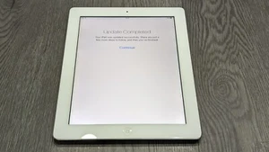 Apple iPad 3RD Generation (A1416) 16GB Silver, WiFi - Picture 1 of 2