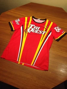 Sugoi Medium M Mesh Shirt Cycling Bicycling Short Sleeve Tri Quest Red Womens - Picture 1 of 6