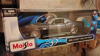 Chevy Camaro Z/28 1968 Maisto Pro Rodz 1:18 *gris oscuro/llamas fantasma ¡RARO! Nuevo en caja Foto 1 de 4