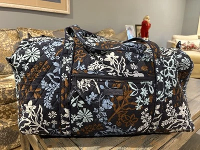 VERA BRADLEY цветочный JAVA синий большой Weekender путешествий спортивная сумка, легкий  - Изображение 1 из 2