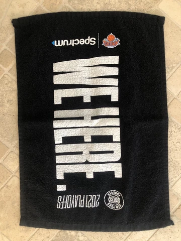 New York Knicks Sports Towel Cover
