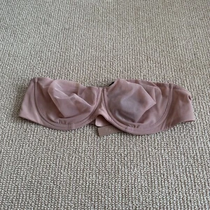 Skims Ochre Mesh Strapless Underwire Bra, Size 40B NWT - Picture 1 of 4