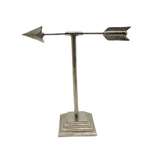 Alex & Zoe Silver Metal Arrow Home Decor Accent 10.5" T 11.5" W Necklace Vanity - Picture 1 of 7