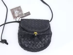 BOTTEGA VENETA BLACK LEATHER INTRECCIATO OBLIQUE CROSSBODY PURSE BAG NEW w/ TAG - Picture 1 of 10