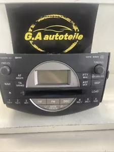 RADIO CD Toyota RAV4 (A3) Terreinwagen 2.2 D-CAT 16V 4x4 (2AD-FHV) 8612042220 - Bild 1 von 9