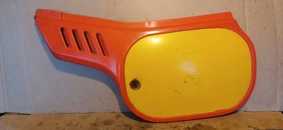 Panel lateral izquierdo genuino Honda MTX125 83710-KE1-0100 leer descripción envío y devolución gratuitos Foto 1 de 4