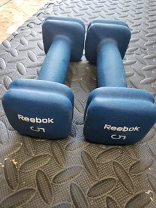 REEBOK Peso Manubri 5 Libbre, Un Singolo Quadrato Rivestito in Neoprene Blu 2 Pezzi - Foto 1 di 2