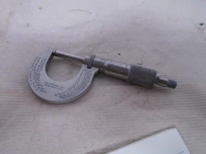 VTG. Starrett No. 230 Micrometer 0-1" - Picture 1 of 3
