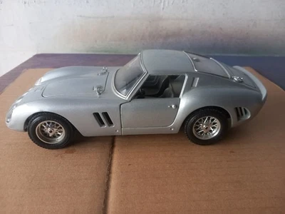 BURAGO  FERRARI 250 GTO GRIGIO METALLIZATO - Immagine 1 di 4