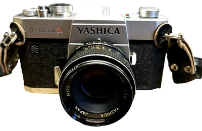 Зеркальная камера Yashica TL Electro x 35 мм с объективом Yashinon 50 мм на запчасти. - Изображение 1 из 4