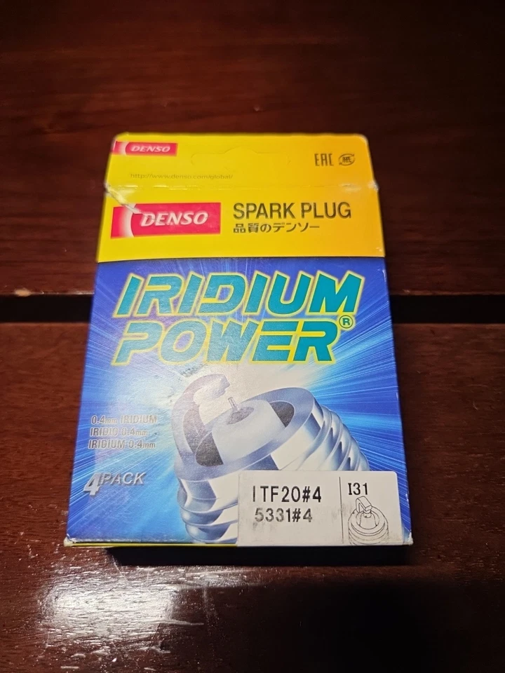 Bujía de iridio DENSO ITF20 - Paquete de 4 - Hecha en Japón - ¡Envío rápido! Foto 1 de 3
