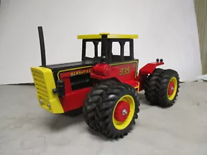 Scale Models Versatile Model 935 4WD Toy Tractor 1990 Boston Edition 1/16 Scale - Picture 1 of 6